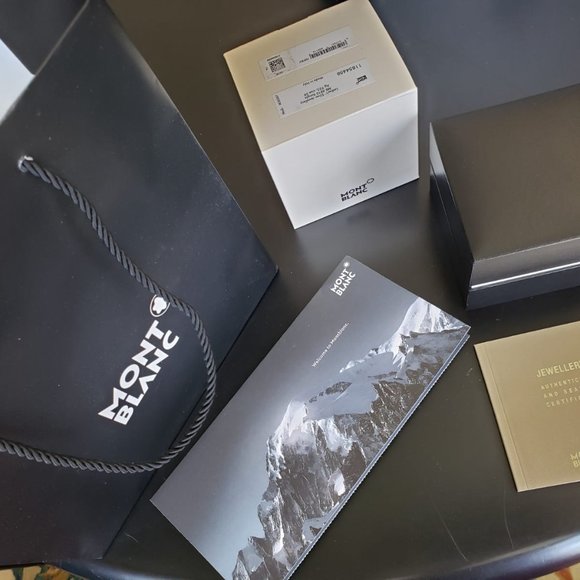 Montblanc Bracelet Black Leather and Steel for men - Picture 2 of 10